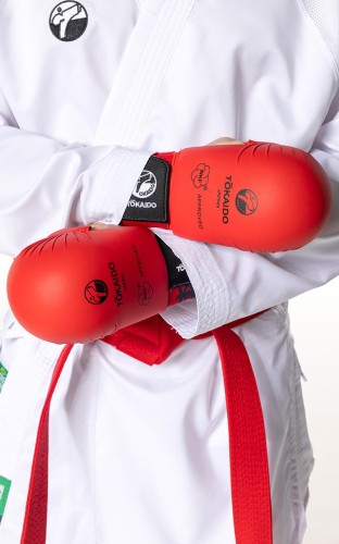 karate-kumite-handschuhe-tokaido-kanji-wkf-gloves-rot-01.jpg