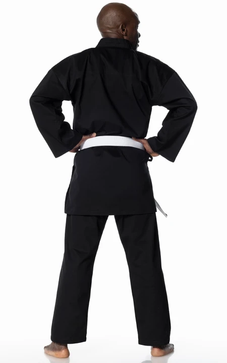 karate-anzug-dax-okinawa-karategi-schwarz-mit-weissem-guertel-03.jpg